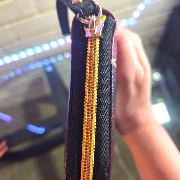 Alice Owl Zipper Clutch - Cute! - Picture 6 of 7